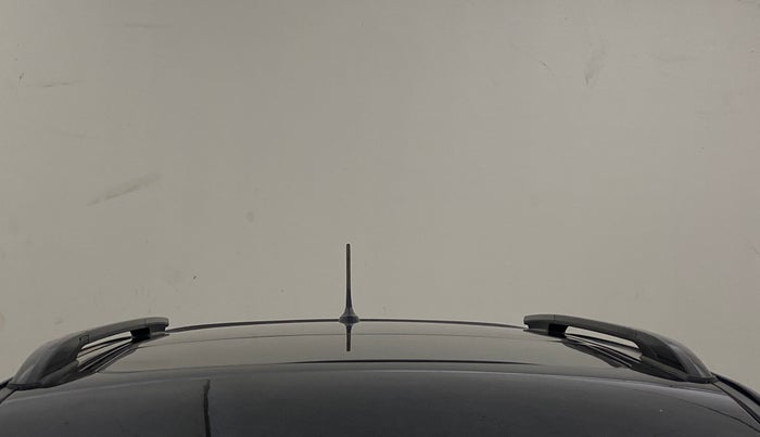 2022 Mahindra XUV300 W8 (O) 1.2 PETROL, Petrol, Manual, 47,398 km, Moonroof/ Sunroof