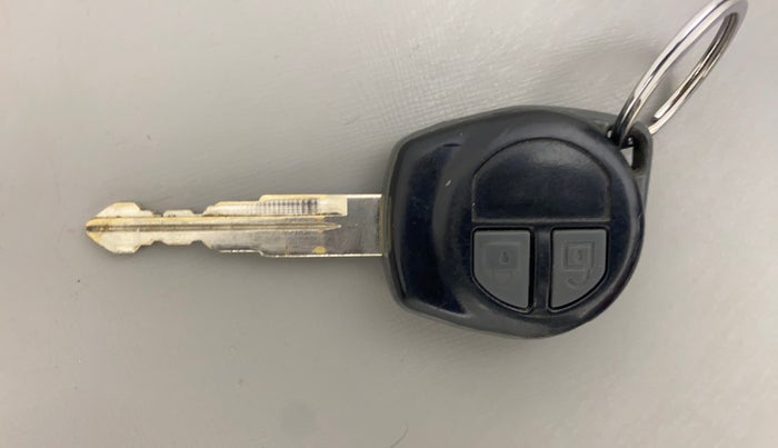 2014 Maruti Wagon R Stingray VXI, Petrol, Manual, 99,934 km, Key Close Up