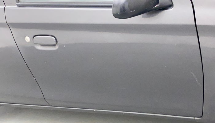 2017 Maruti Alto 800 LXI, Petrol, Manual, 95,373 km, Driver-side door - Paint has faded