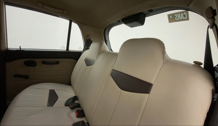2014 Hyundai Santro Xing GL PLUS, Petrol, Manual, 69,029 km, Right Side Rear Door Cabin