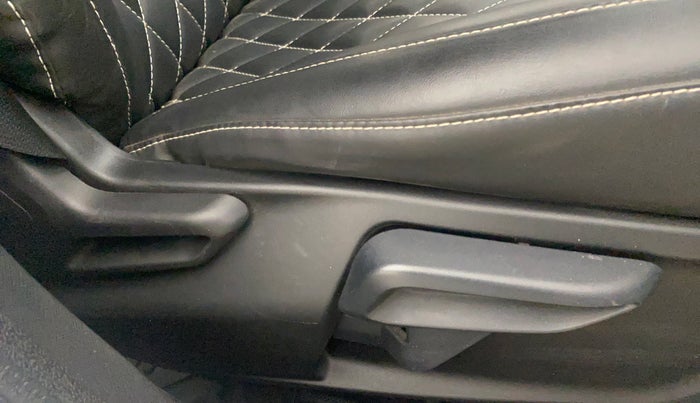 2022 Tata NEXON XZ PLUS PETROL SUNROOF, Petrol, Manual, 21,245 km, Driver Side Adjustment Panel