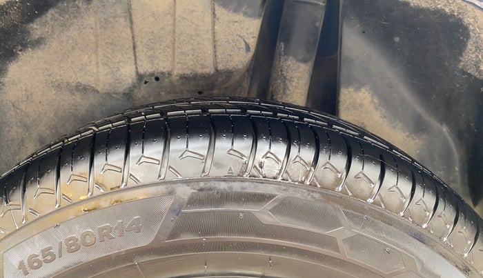 2020 Maruti Swift VXI, Petrol, Manual, 52,144 km, Left Rear Tyre Tread