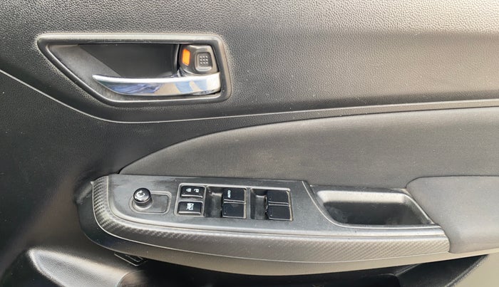 2020 Maruti Swift VXI, Petrol, Manual, 52,144 km, Driver Side Door Panels Control