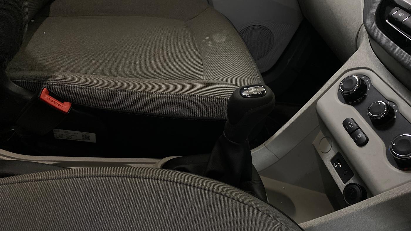 2025 Tata Tiago XT PETROL, Petrol, Manual, 11,015 km, Gear Lever