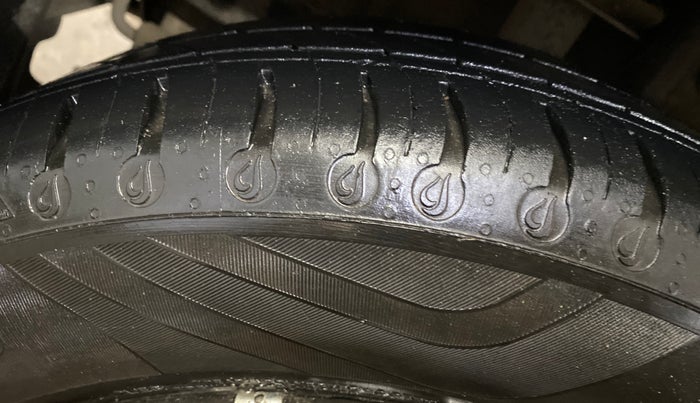 2025 Tata Tiago XT PETROL, Petrol, Manual, 10,995 km, Right Rear Tyre Tread