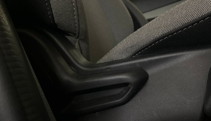 2025 Tata Tiago XT PETROL, Petrol, Manual, 10,995 km, Driver Side Adjustment Panel