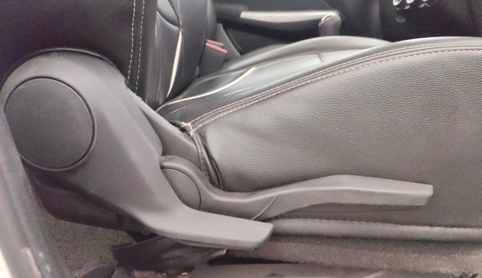 2018 Maruti Swift ZXI PLUS, Petrol, Manual, 56,806 km, Driver Side Adjustment Panel