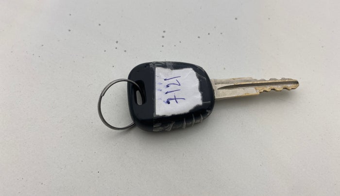 2014 Maruti Alto K10 VXI, Petrol, Manual, 47,741 km, Key Close Up