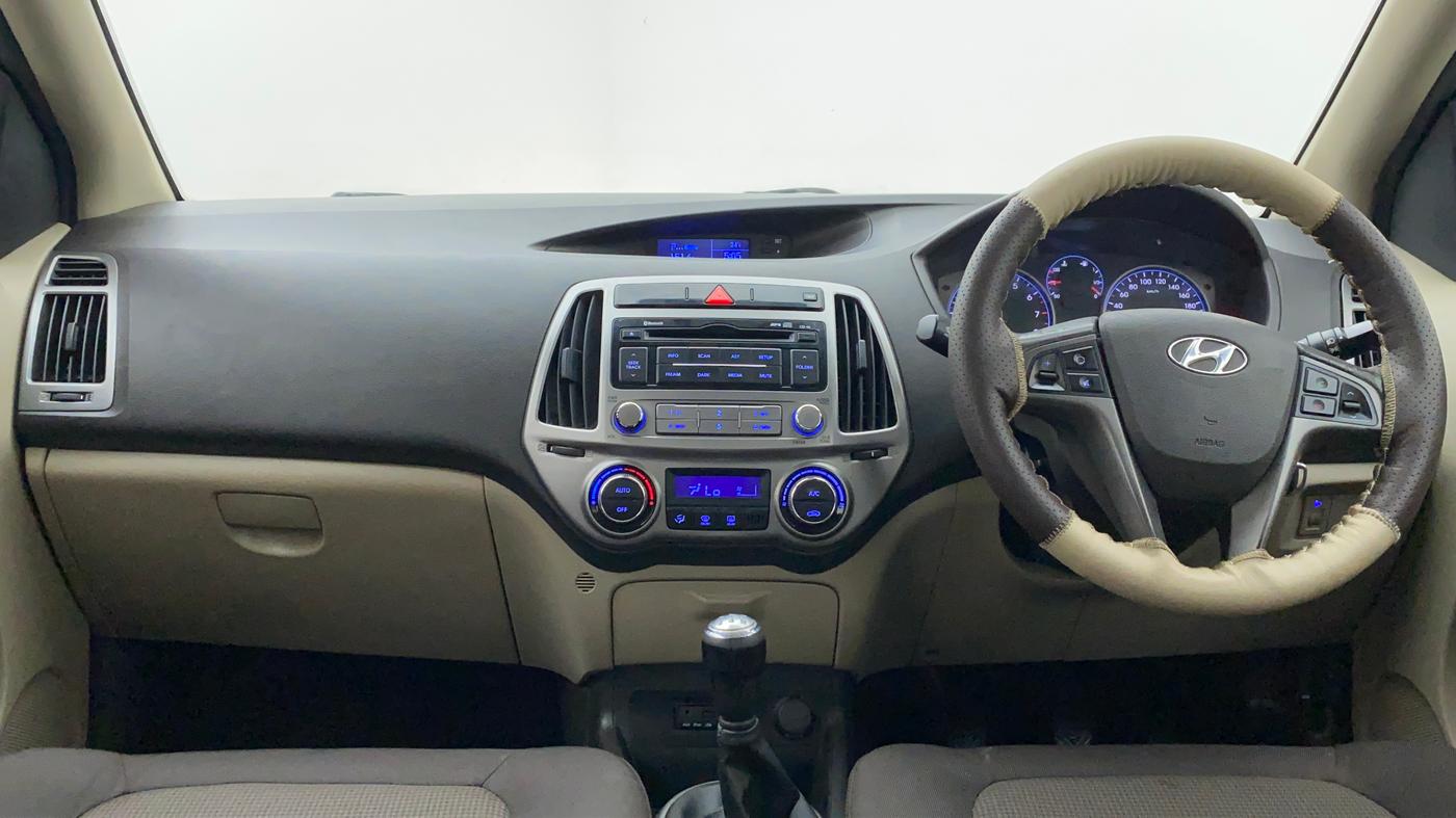 2014 Hyundai i20 SPORTZ 1.2 VTVT, Petrol, Manual, 73,520 km, Dashboard