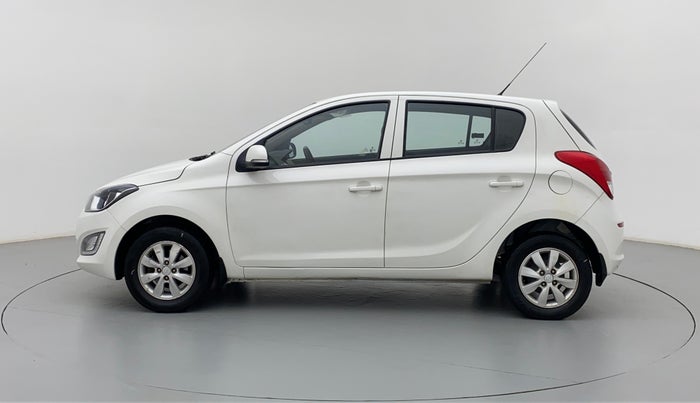 2014 Hyundai i20 SPORTZ 1.2 VTVT, Petrol, Manual, 73,520 km, Left Side