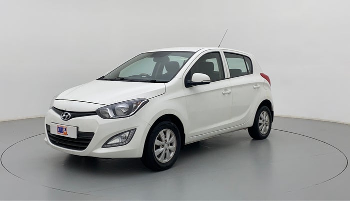 2014 Hyundai i20 SPORTZ 1.2 VTVT, Petrol, Manual, 73,520 km, Left Front Diagonal