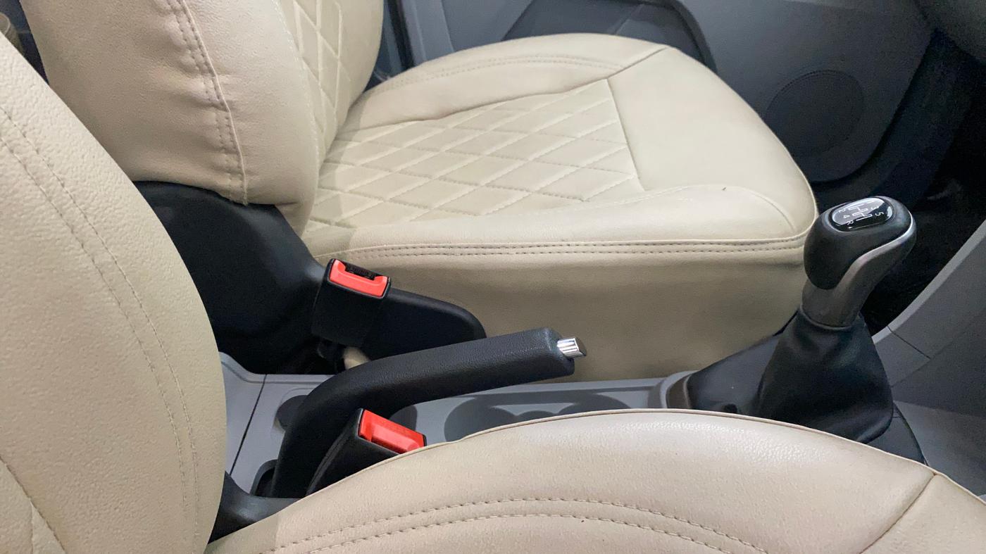 2021 Tata TIGOR XZ PLUS PETROL, Petrol, Manual, 27,814 km, Gear Lever