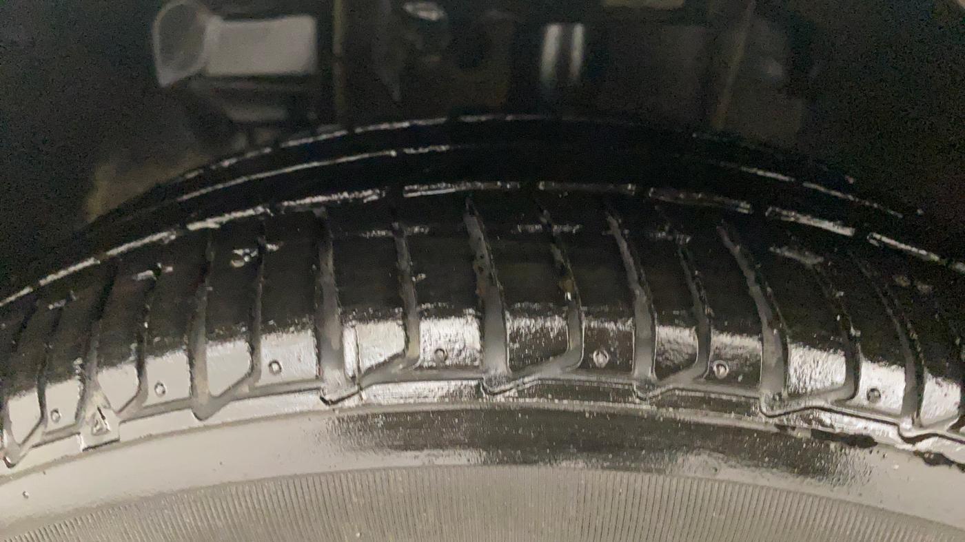 2021 Tata TIGOR XZ PLUS PETROL, Petrol, Manual, 27,814 km, Left Front Tyre Tread