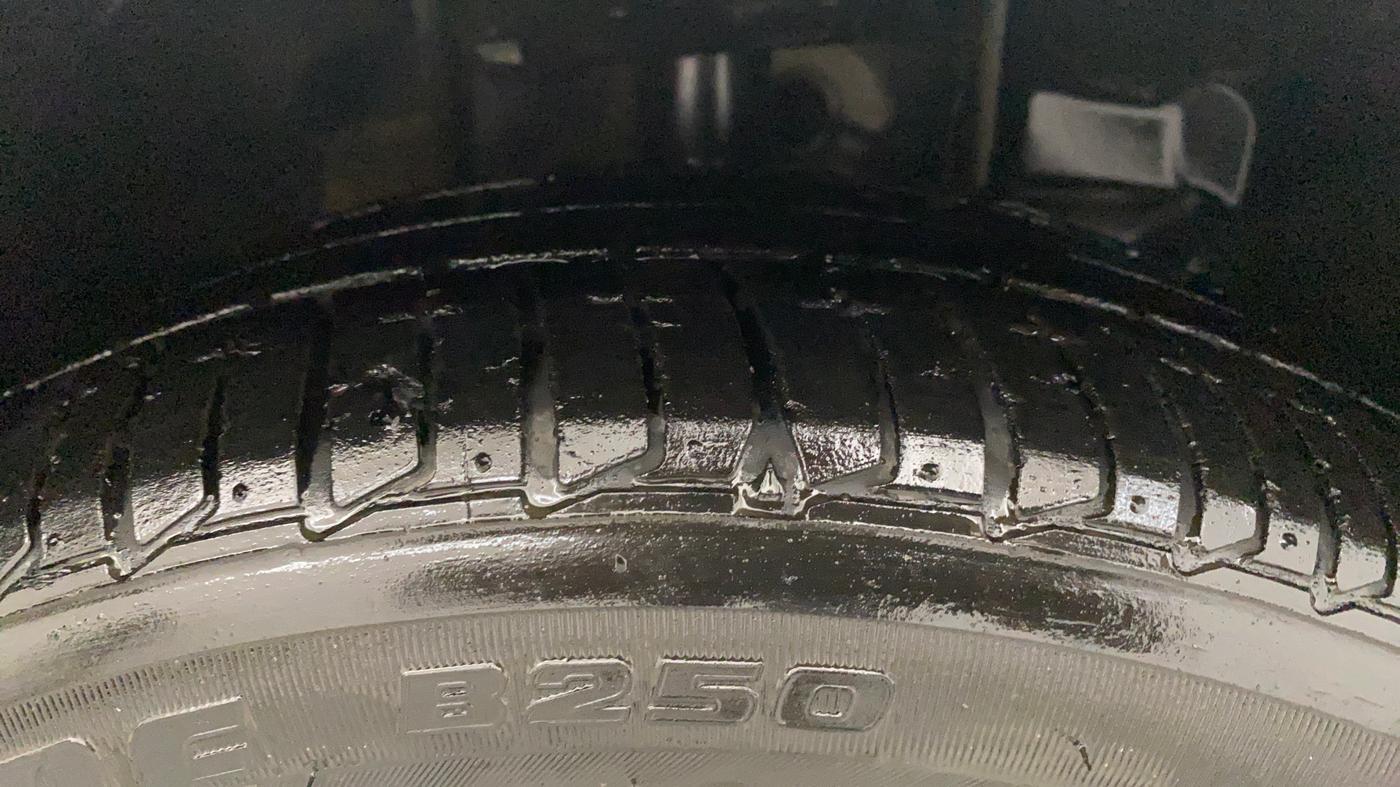 2021 Tata TIGOR XZ PLUS PETROL, Petrol, Manual, 27,814 km, Right Front Tyre Tread