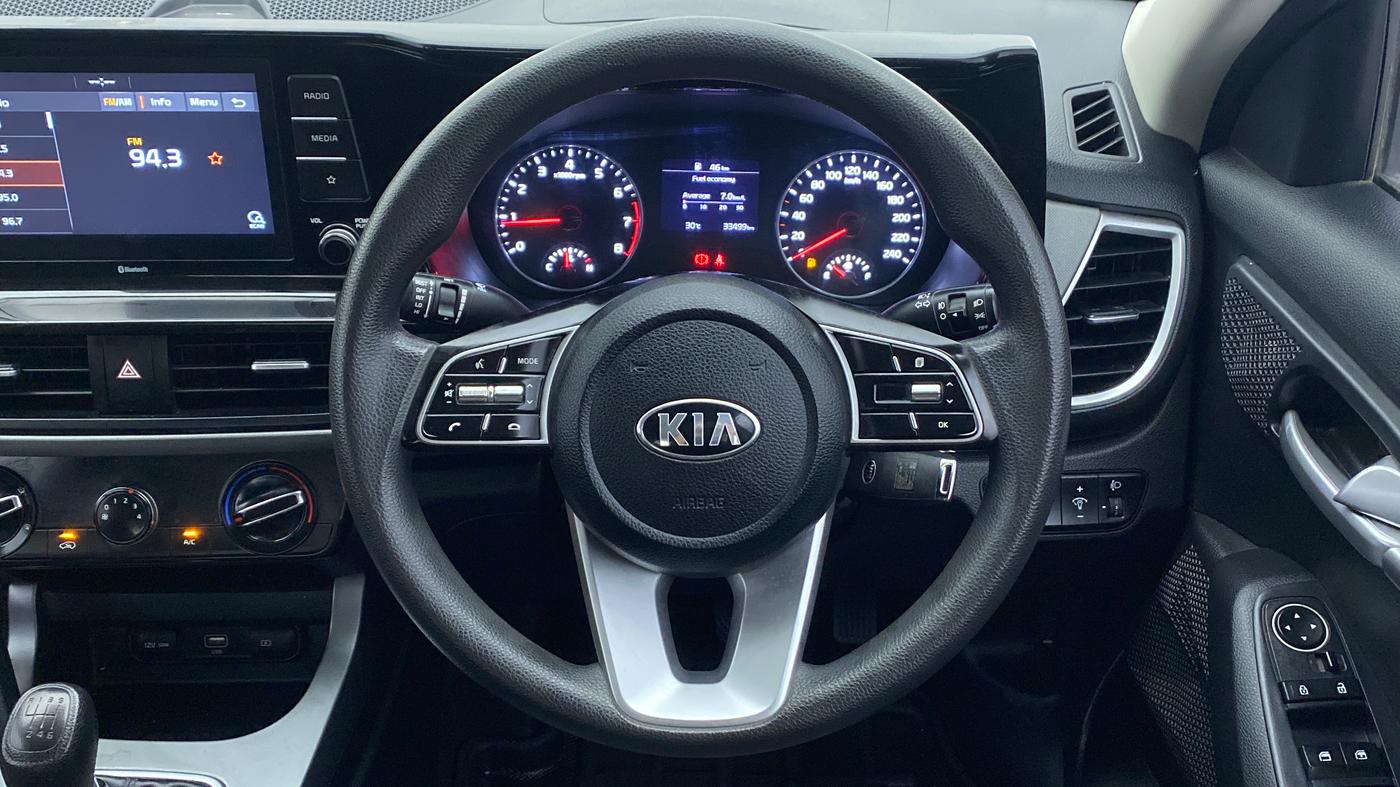 2020 KIA SELTOS HTK 1.5 PETROL, Petrol, Manual, 33,499 km, Steering Wheel Close Up