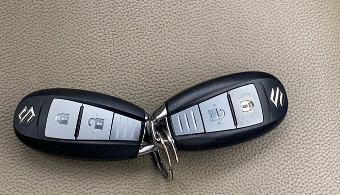 2017 Maruti Ertiga ZXI+, Petrol, Manual, 56,771 km, Key Close Up