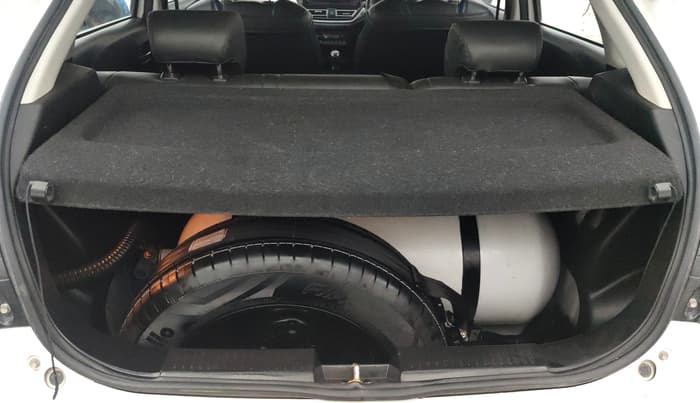 2022 Maruti Baleno  ZETA CNG 1.2L, CNG, Manual, 38,359 km, Boot Inside