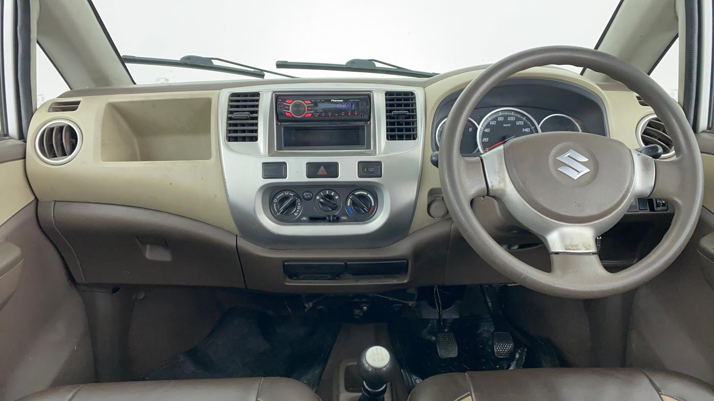 2010 Maruti Zen Estilo VXI, Petrol, Manual, 34,903 km, Dashboard
