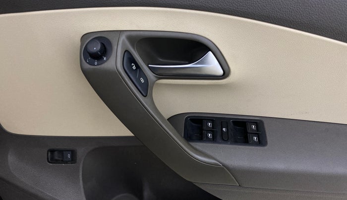 2014 Volkswagen Vento HIGHLINE PETROL AT, Petrol, Automatic, 32,543 km, Driver Side Door Panels Control