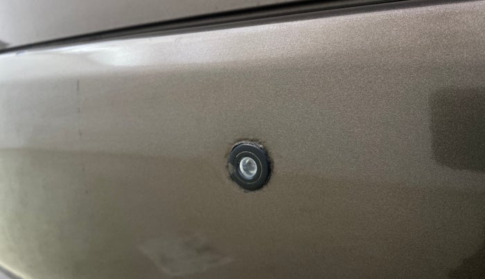 2014 Volkswagen Vento HIGHLINE PETROL AT, Petrol, Automatic, 32,543 km, Parking Camera