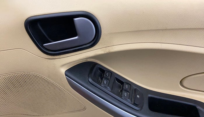 2019 Ford Figo Aspire TREND PLUS CNG, CNG, Manual, 64,643 km, Driver Side Door Panels Control