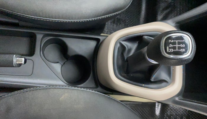 2014 Hyundai Grand i10 ASTA 1.2 KAPPA VTVT, Petrol, Manual, 47,125 km, Gear Lever