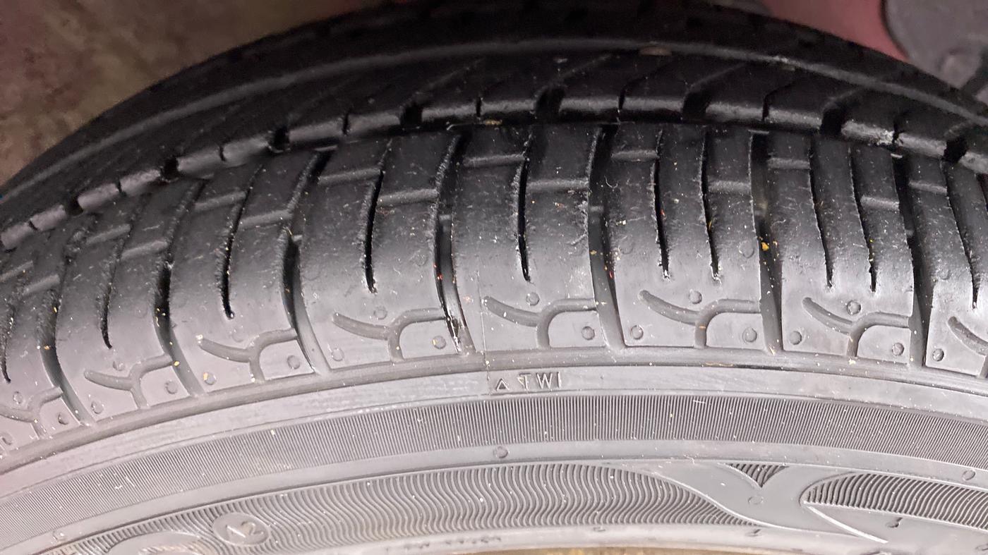 2020 Hyundai NEW SANTRO SPORTZ 1.1, Petrol, Manual, 8,876 km, Right Front Tyre Tread