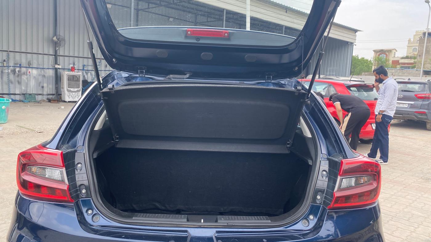 2022 Maruti Baleno DELTA PETROL 1.2, Petrol, Manual, 25,014 km, Boot Inside