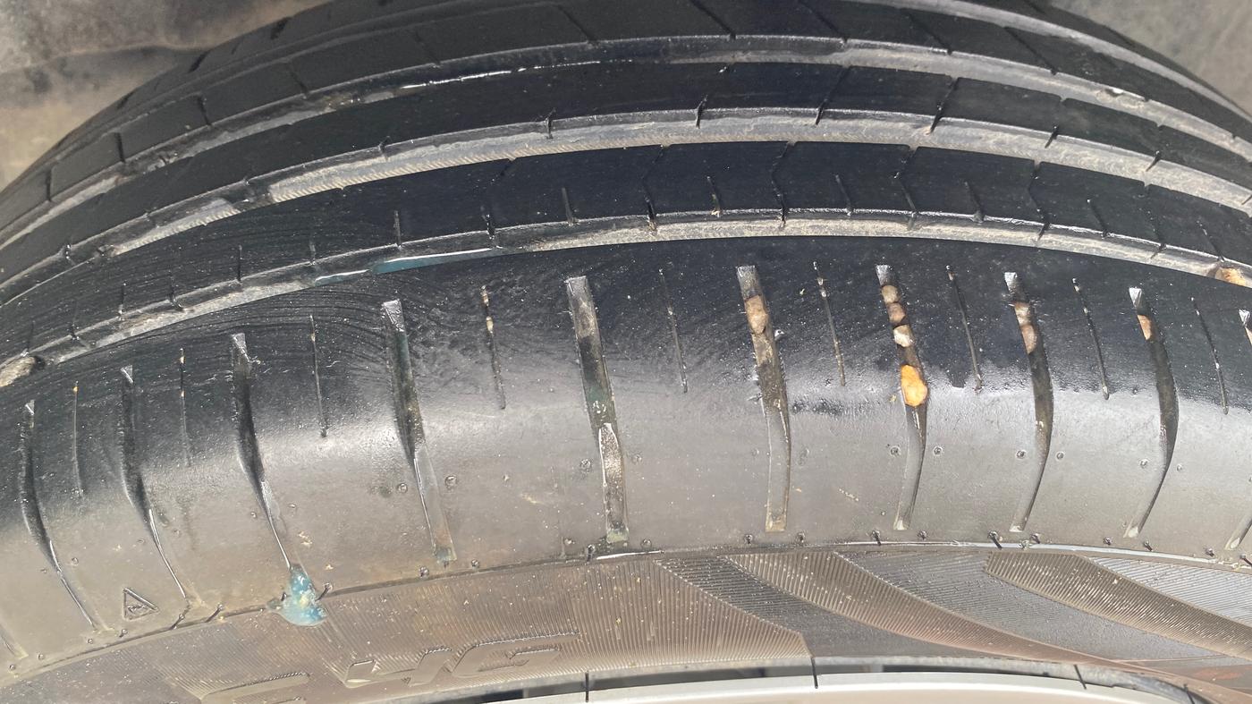 2022 Maruti Baleno DELTA PETROL 1.2, Petrol, Manual, 25,014 km, Left Rear Tyre Tread