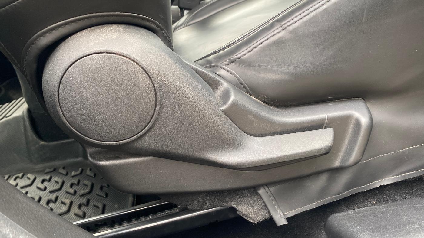 2022 Maruti Baleno DELTA PETROL 1.2, Petrol, Manual, 25,014 km, Driver Side Adjustment Panel