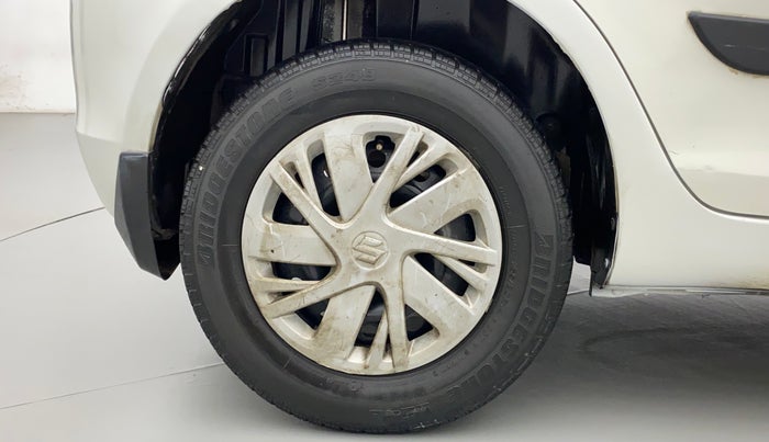 2015 Maruti Swift VXI, Petrol, Manual, 85,556 km, Right Rear Wheel