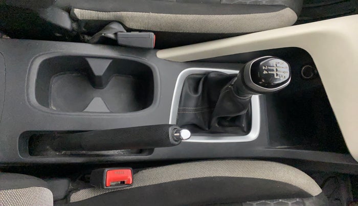 2021 Nissan MAGNITE XL, Petrol, Manual, 69,890 km, Gear Lever