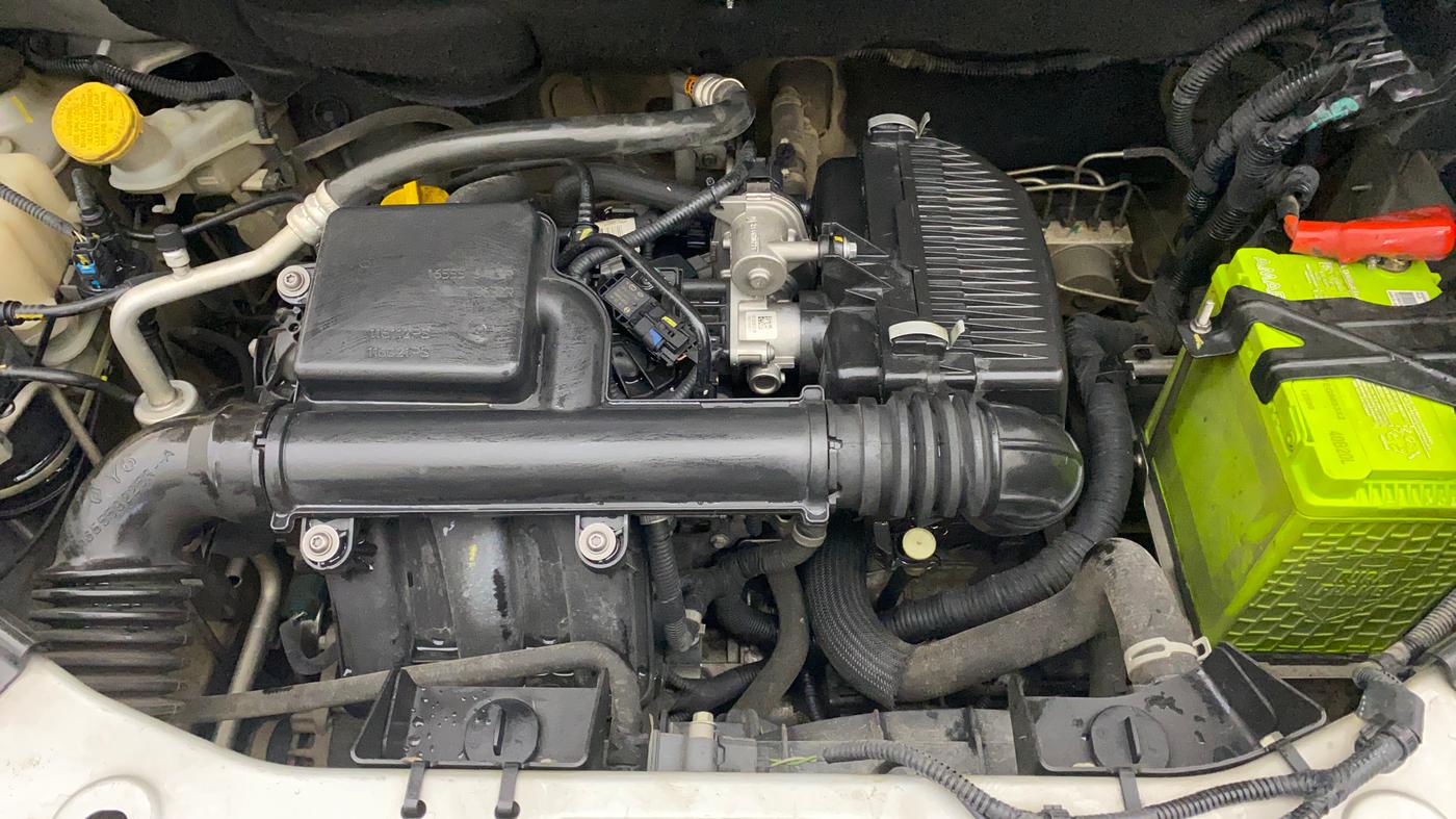 2021 Nissan MAGNITE XL, Petrol, Manual, 69,890 km, Engine View