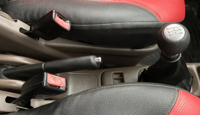 2010 Maruti Zen Estilo VXI, Petrol, Manual, 52,318 km, Gear Lever