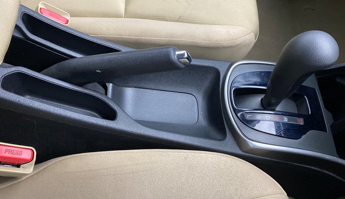 2015 Honda City SV CVT PETROL, Petrol, Automatic, 36,124 km, Gear Lever