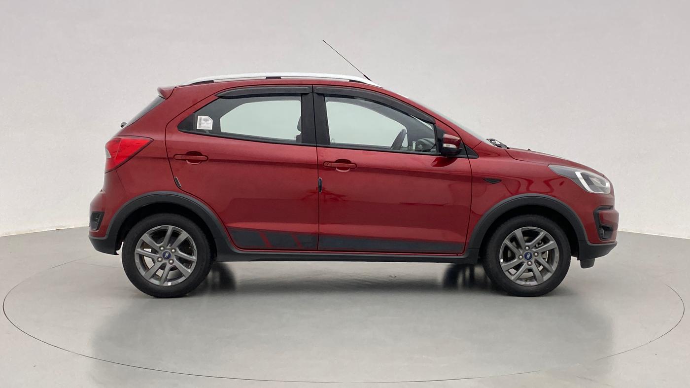 2018 Ford FREESTYLE TITANIUM 1.2 TI-VCT MT, Petrol, Manual, 9,466 km, Right Side View