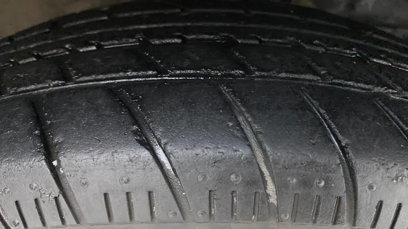 2019 Maruti New Wagon-R LXI CNG 1.0 L, CNG, Manual, 48,406 km, Right Front Tyre Tread