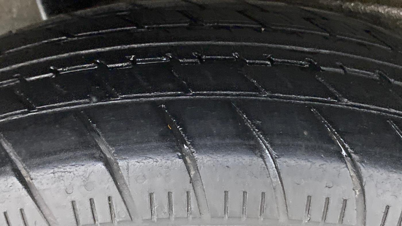 2019 Maruti New Wagon-R LXI CNG 1.0 L, CNG, Manual, 48,406 km, Right Rear Tyre Tread
