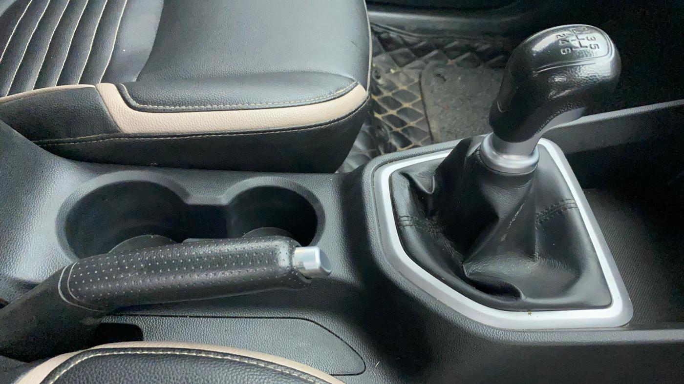 2019 Hyundai Creta 1.4 S CRDI, Diesel, Manual, 75,394 km, Gear Lever