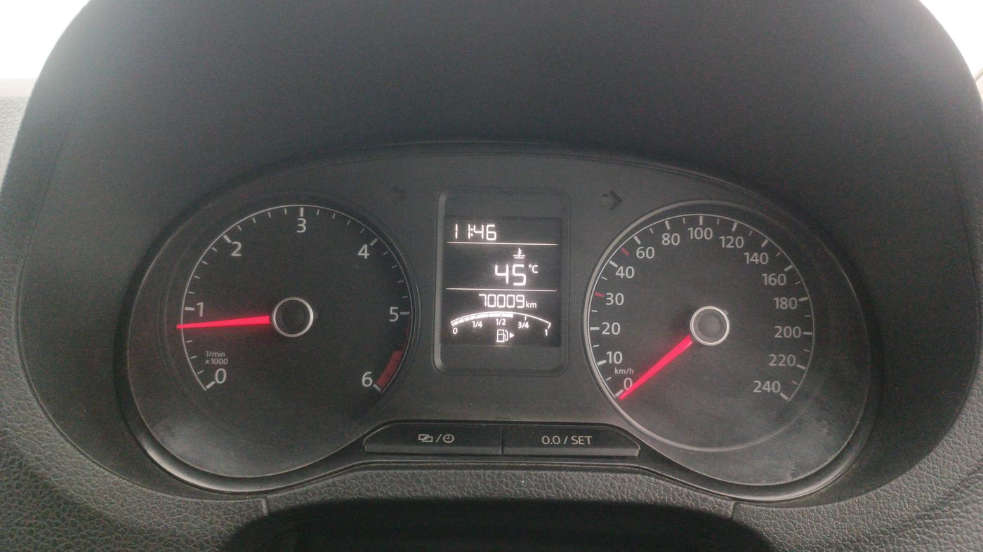 2014 Volkswagen Polo COMFORTLINE 1.5L, Diesel, Manual, 70,007 km, Odometer Image