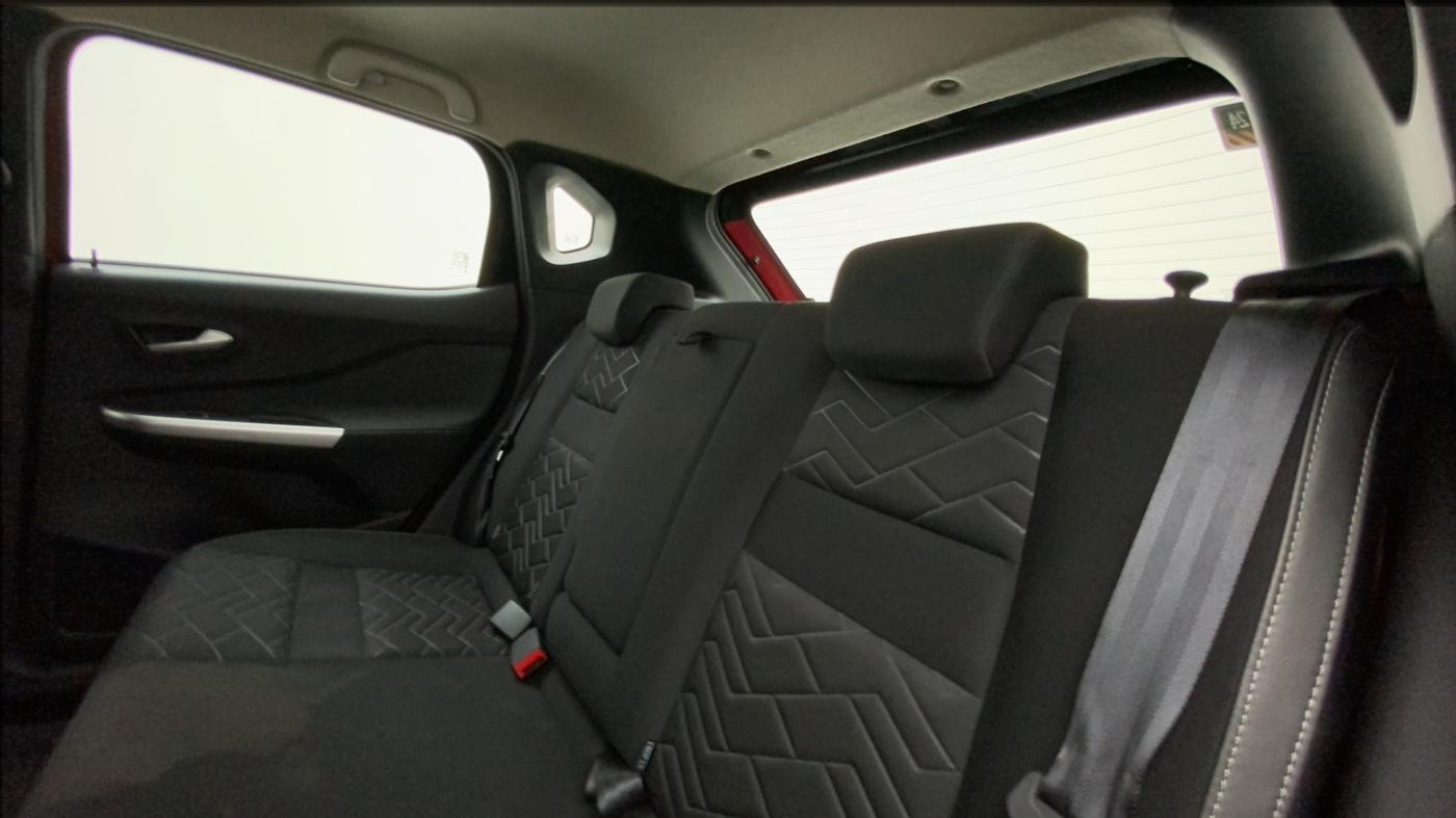 2021 Nissan MAGNITE XV PREMIUM DUAL TONE, Petrol, Manual, 24,085 km, Right Side Rear Door Cabin