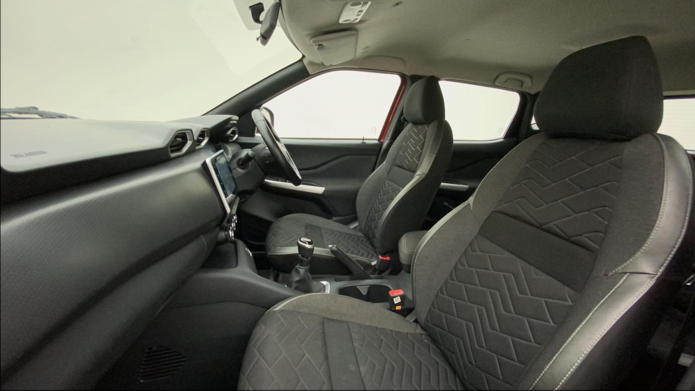 2021 Nissan MAGNITE XV PREMIUM DUAL TONE, Petrol, Manual, 24,085 km, Right Side Front Door Cabin