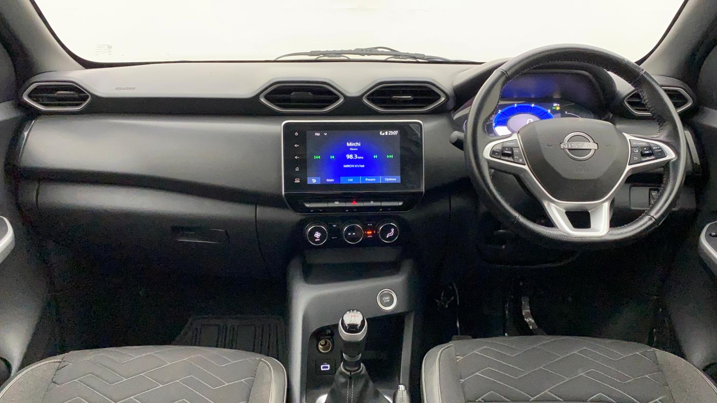 2021 Nissan MAGNITE XV PREMIUM DUAL TONE, Petrol, Manual, 24,085 km, Dashboard