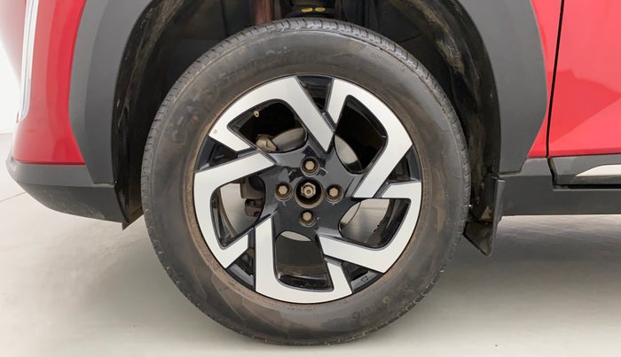 2021 Nissan MAGNITE XV PREMIUM DUAL TONE, Petrol, Manual, 24,085 km, Left Front Wheel