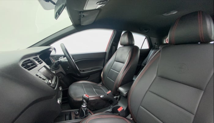 2019 Hyundai i20 Active 1.4 SX, Diesel, Manual, 96,408 km, Right Side Front Door Cabin