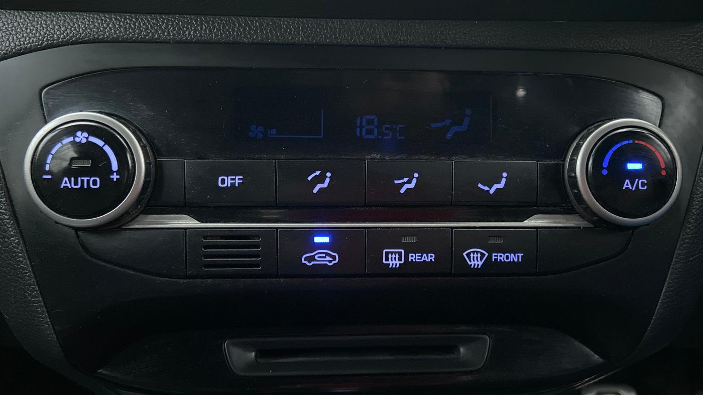 2019 Hyundai i20 Active 1.4 SX, Diesel, Manual, 96,408 km, Automatic Climate Control
