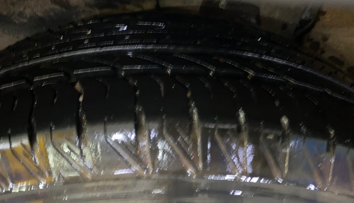 2017 Honda CRV 2.0L I-VTEC 2WD AT, Petrol, Automatic, 39,644 km, Right Rear Tyre Tread