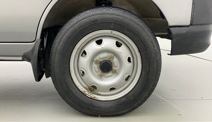 2019 Maruti Eeco 7 STR, CNG, Manual, 31,626 km, Right Front Wheel
