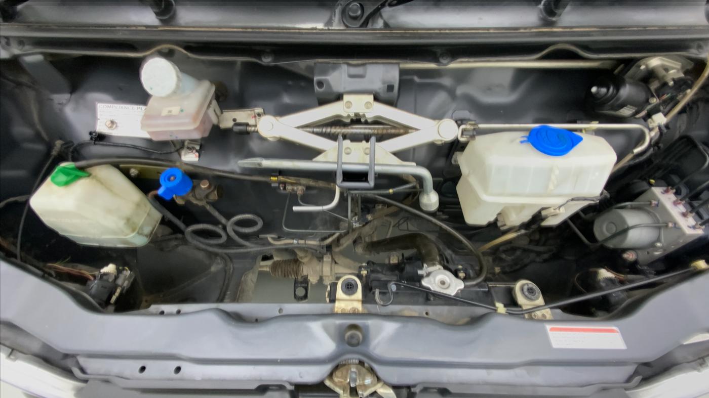 2019 Maruti Eeco 7 STR, CNG, Manual, 31,626 km, Open Bonet