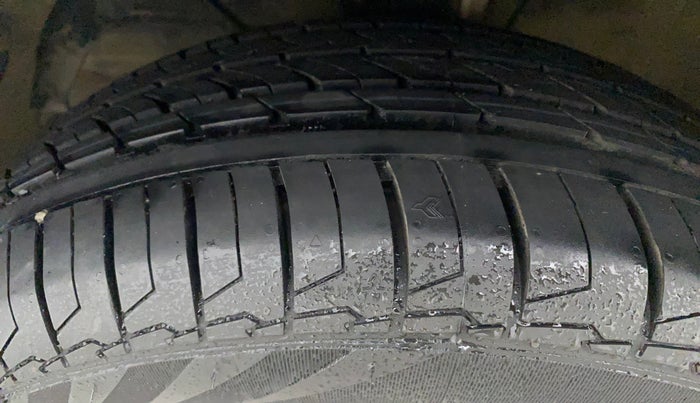 2018 Maruti Baleno ALPHA PETROL 1.2, Petrol, Manual, 59,234 km, Left Front Tyre Tread